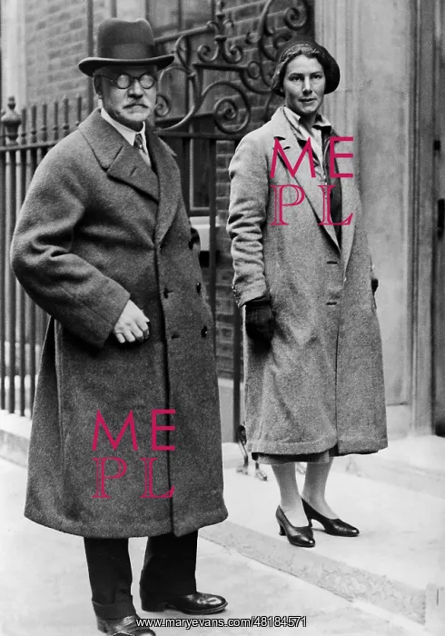 : Ramsay MacDonald and His Daughter, 1932 : Ramsay MacDonald and His Daughter, 1932