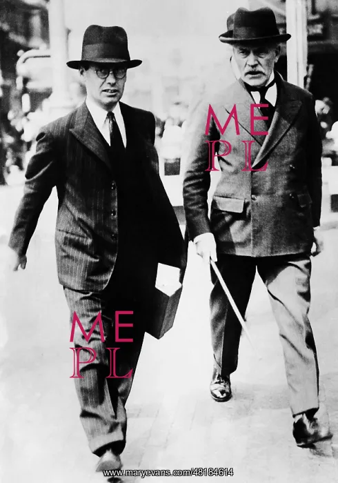 : Ramsay MacDonald and Malcom MacDonald : Ramsay MacDonald and Malcom MacDonald