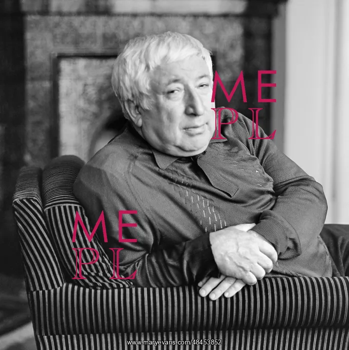 : Rasul Gamzatov, 1979 : Rasul Gamzatov, 1979