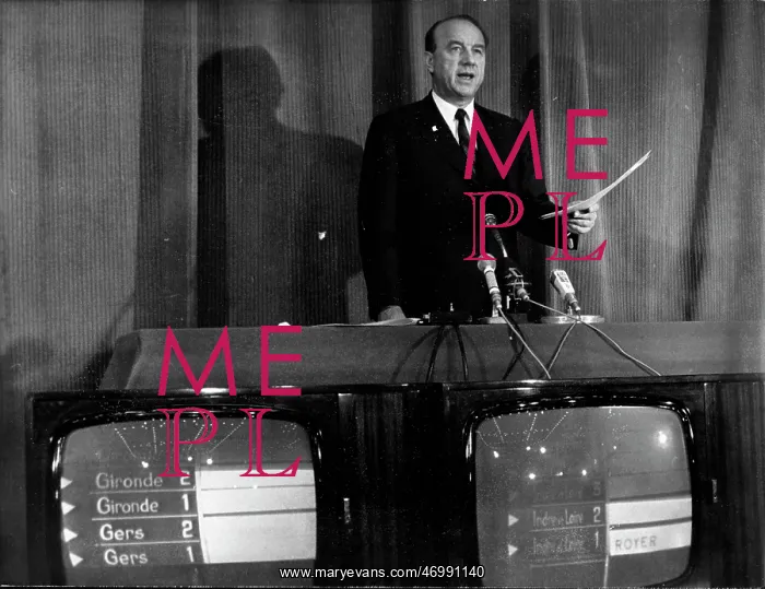 : Raymond Marcellin during a press conference : Raymond Marcellin during a press conference