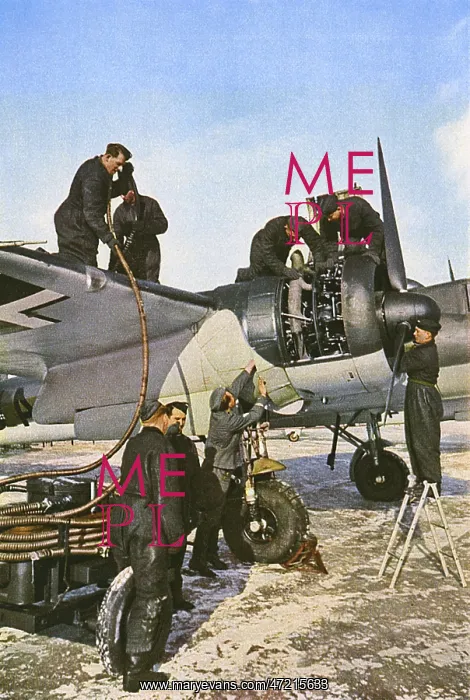 : RE-ARMING A BOMBER : RE-ARMING A BOMBER