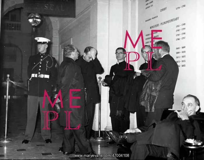 : Reaction to Kennedy assassination in Paris embassy : Reaction to Kennedy assassination in Paris embassy