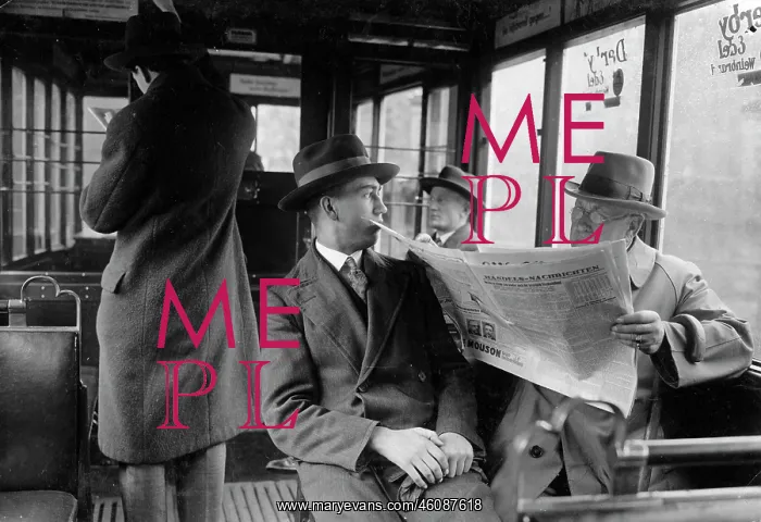 : Read the newspaper : Read the newspaper
