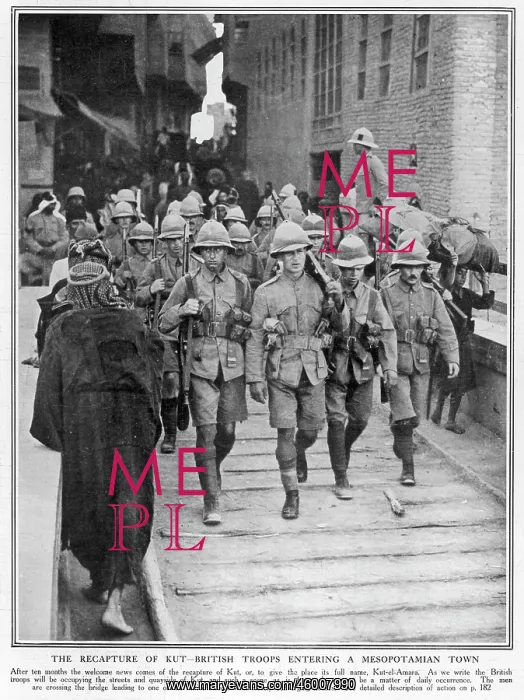 : The Recapture of Kut-el-Amara, 1917 - British Troops enterin : The Recapture of Kut-el-Amara, 1917 - British Troops enterin
