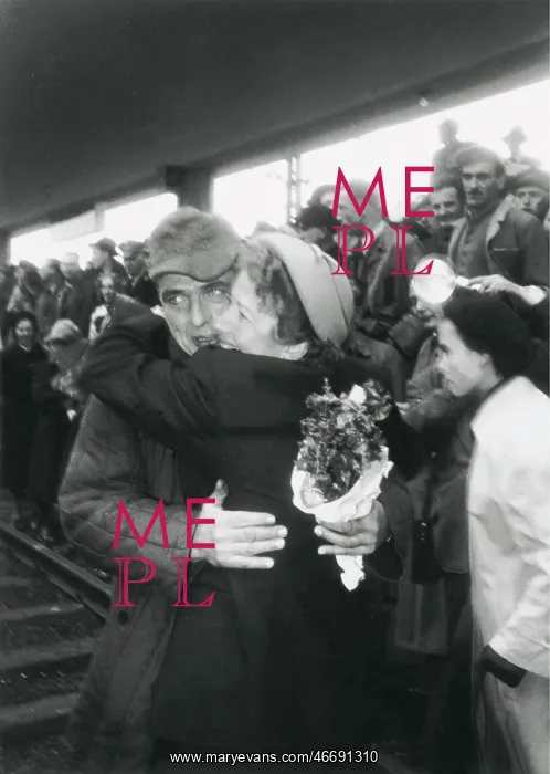 : The recent returnees from the Soviet Union return. Second? : The recent returnees from the Soviet Union return. Second?