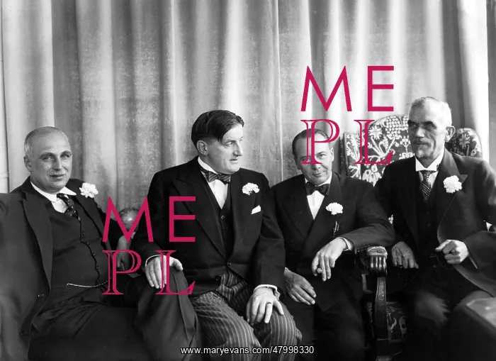 : Reception at Dr. Ernst Hanfstaengl, 1935 : Reception at Dr. Ernst Hanfstaengl, 1935