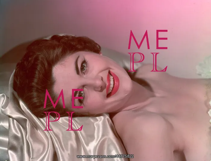 : RECLINING PIN-UP 1950S : RECLINING PIN-UP 1950S
