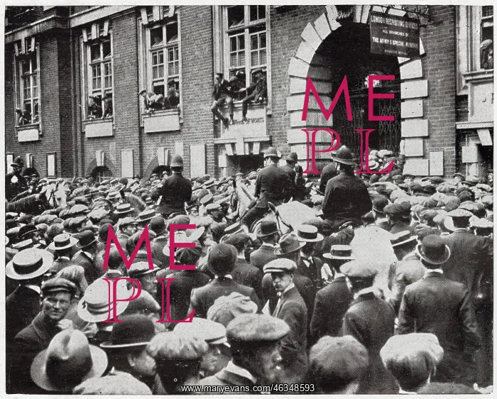 : Recruiting for the First World War in 1914 : Recruiting for the First World War in 1914