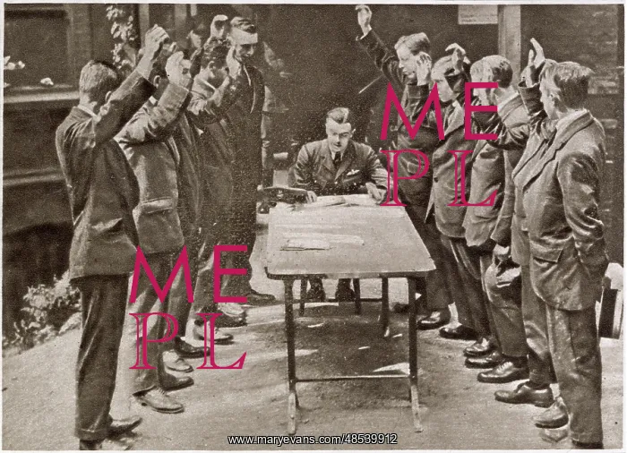 : Recruiting for R.A.F. - Taking Oath 1918 : Recruiting for R.A.F. - Taking Oath 1918
