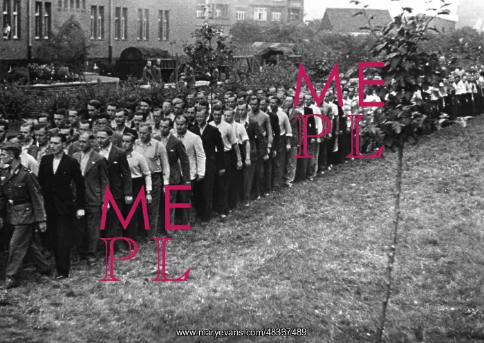 : Recruitment of reservists, 1939 : Recruitment of reservists, 1939
