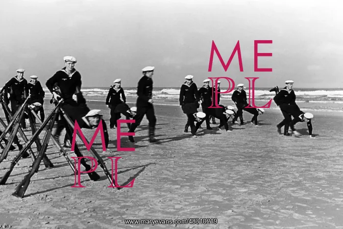 : Recruits of the Kriegsmarine during an exercise break : Recruits of the Kriegsmarine during an exercise break