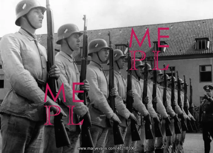 : Recruits during rifle salute, 1940 : Recruits during rifle salute, 1940