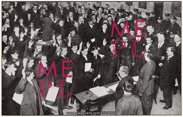 : Recuits being sworn in - WWI : Recuits being sworn in - WWI