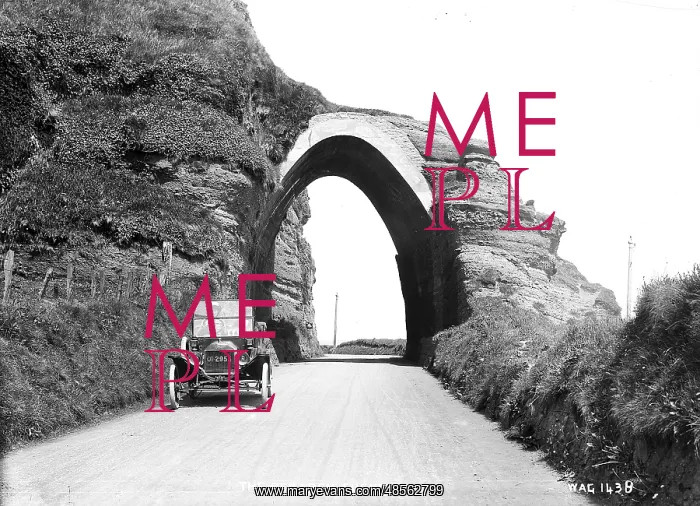 : The Red Arch, Cushendall : The Red Arch, Cushendall