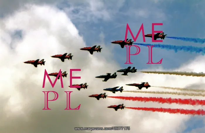 : The Red Arrows 50th Anniversary Flypast : The Red Arrows 50th Anniversary Flypast