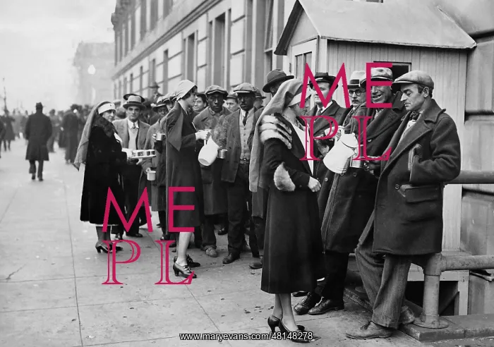 : Red Cross nurses distribute coffee to the unemployed during : Red Cross nurses distribute coffee to the unemployed during