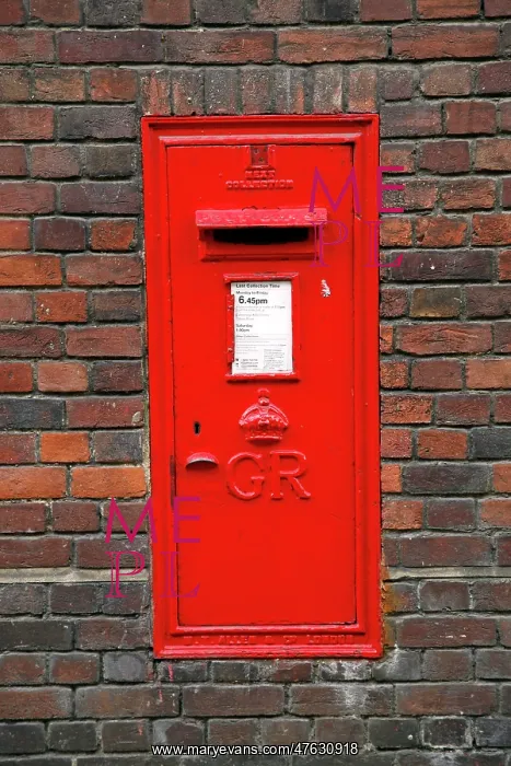  : Red English Post Box in a brick wall