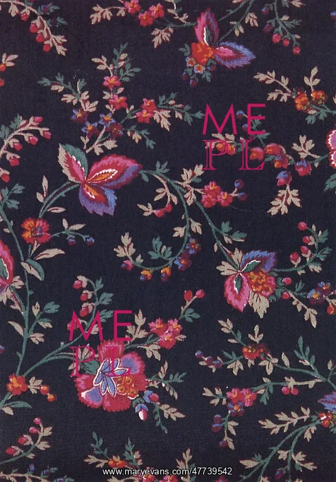  : Red and purple flowers on dark field