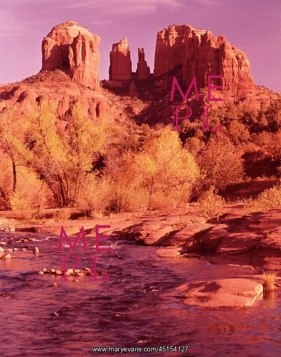 : Red Rock Crossing Scenic : Red Rock Crossing Scenic