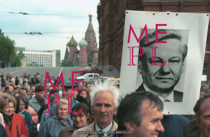 : Red Square rally in support of Russian Parliament : Red Square rally in support of Russian Parliament