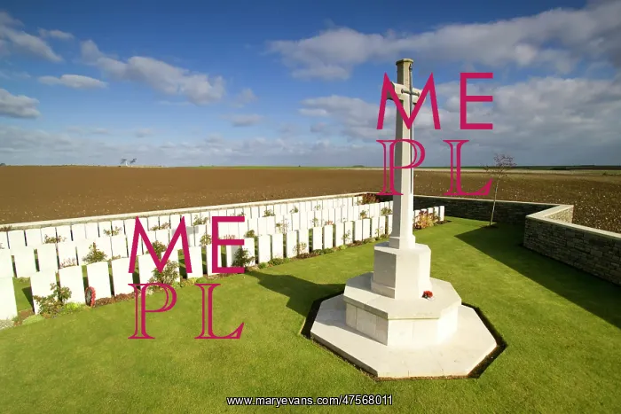 : Redan Ridge No 2 Cemetery, Somme : Redan Ridge No 2 Cemetery, Somme