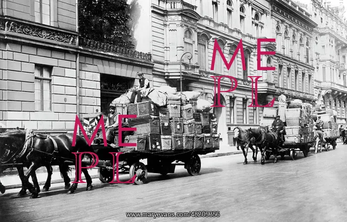 : Redelivery of private luggage, 1914 : Redelivery of private luggage, 1914