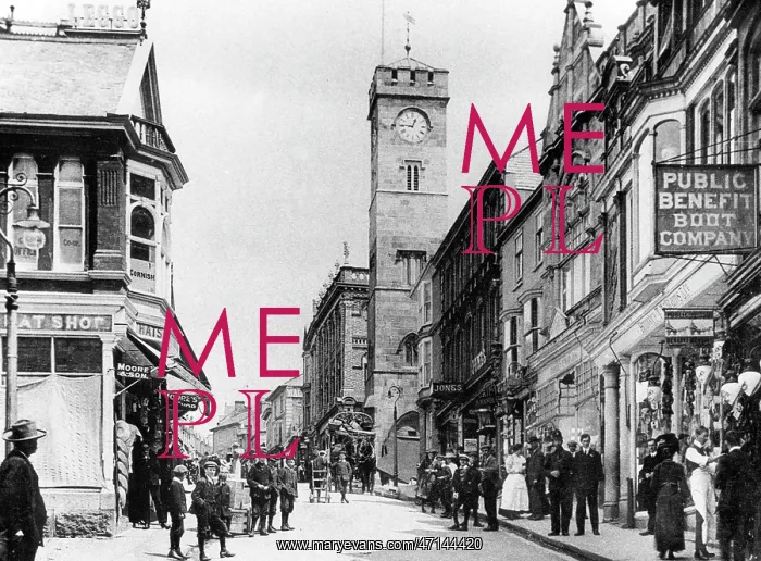  : Redruth Fore Street early 1900s