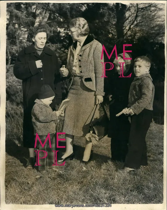 : Refugees. Jan. 01, 1958 - Hungarian refugee families that refused to be : Refugees. Jan. 01, 1958 - Hungarian refugee families that refused to be