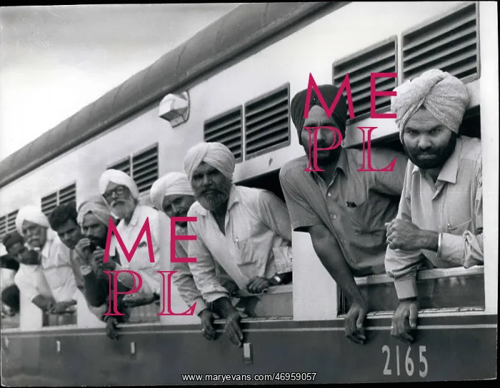 : Refugees. Feb. 29 Uganda Asian's exit Sept 72 After almost two days in the train : Refugees. Feb. 29 Uganda Asian's exit Sept 72 After almost two days in the train