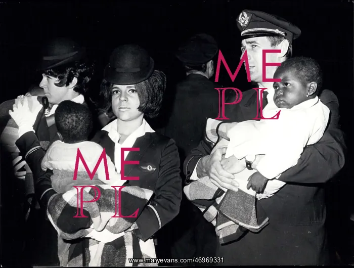 : Refugees from Biafra arrive in Switzerland.A first grou[ of refugees : Refugees from Biafra arrive in Switzerland.A first grou[ of refugees