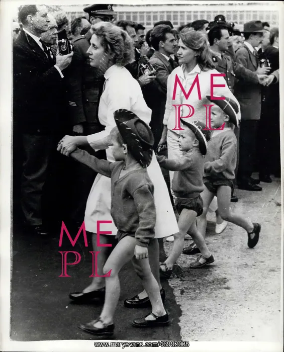 : Refugees. Jul. 11, 1960 - Refugees From The Belgian Congo Arrive In Brussels : Refugees. Jul. 11, 1960 - Refugees From The Belgian Congo Arrive In Brussels