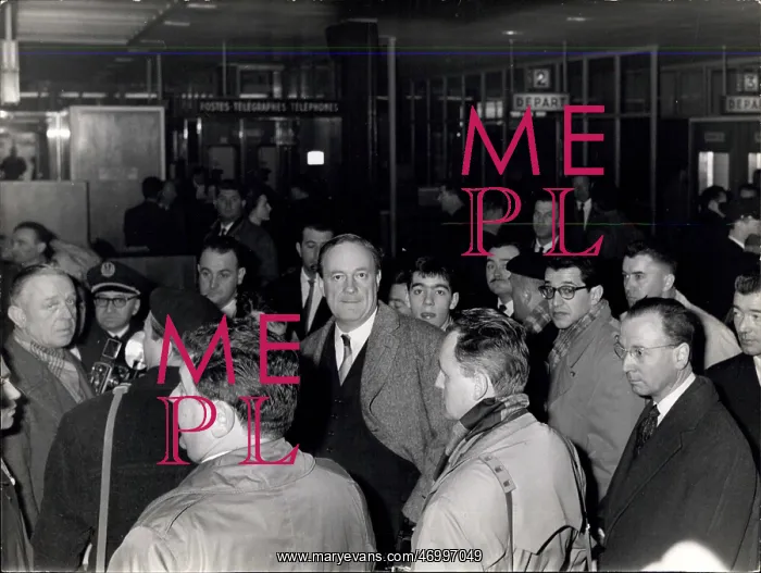 : Refugees. Feb. 03, 1961 - Mr. Demarquet, a former representative, : Refugees. Feb. 03, 1961 - Mr. Demarquet, a former representative,