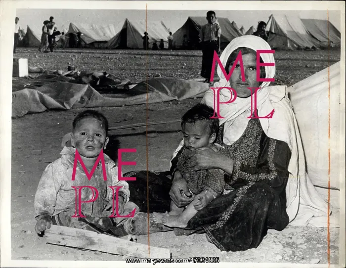 : Refugees. Jun. 21, 1967 - Pathetic Scenes as Palestinian Refugees Reach Amman in Jordan : Refugees. Jun. 21, 1967 - Pathetic Scenes as Palestinian Refugees Reach Amman in Jordan