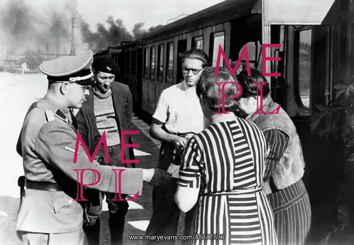: Refugees from Alsace-Lorraine, 1940 : Refugees from Alsace-Lorraine, 1940