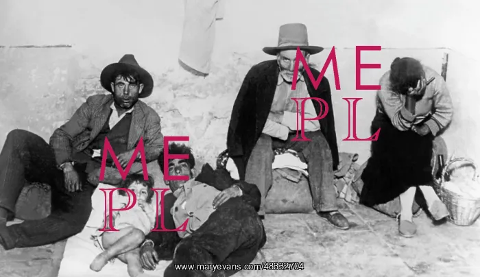 : Refugees on the Teruel Front, 1937 : Refugees on the Teruel Front, 1937