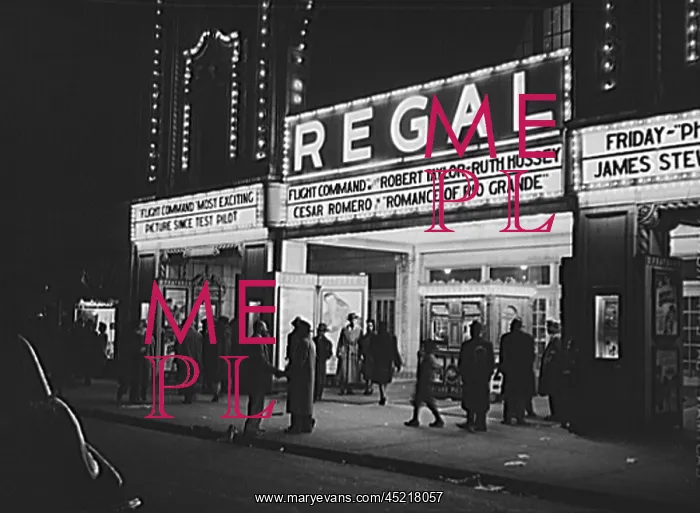 : The Regal Theater, showing FLIGHT COMMAND, ? : The Regal Theater, showing FLIGHT COMMAND, ?