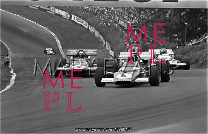 : Regazzoni in Ferrari, Brands Hatch, England : Regazzoni in Ferrari, Brands Hatch, England