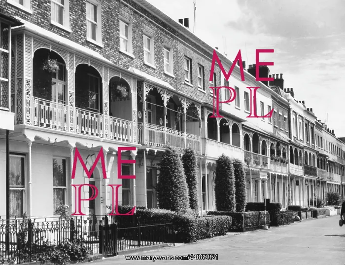  : REGENCY TOWN HOUSES