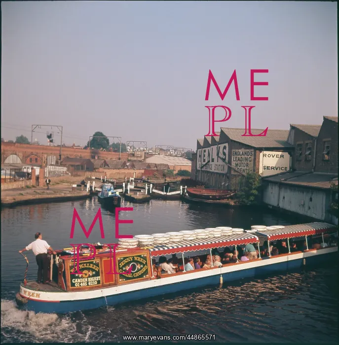 : REGENT'S CANAL : REGENT'S CANAL