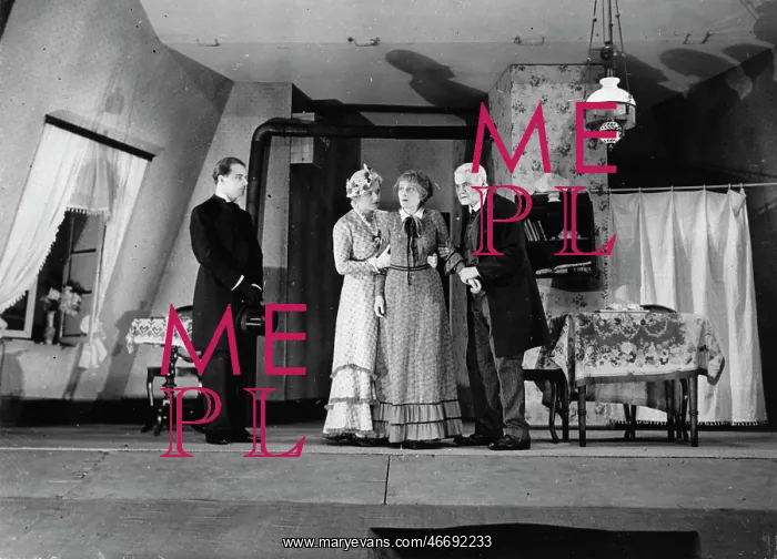 : Rehearsal flirtation 1931 : Rehearsal flirtation 1931