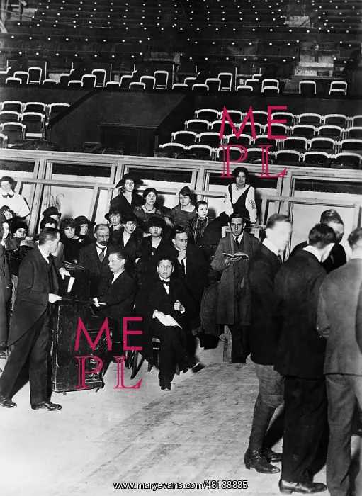: Rehearsal under Max Reinhardt, 1919 : Rehearsal under Max Reinhardt, 1919