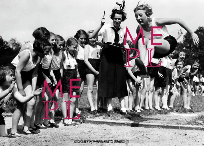 : Reichssportwettkampf - athletic competition : Reichssportwettkampf - athletic competition