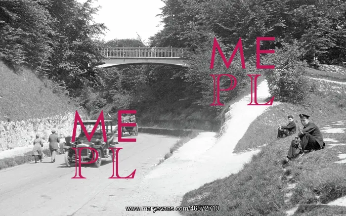  : Reigate, Reigate Hill Bridge 1915