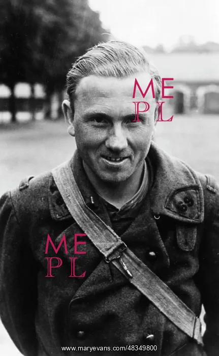 : Released Alsatian prisoner of war, 1940 : Released Alsatian prisoner of war, 1940