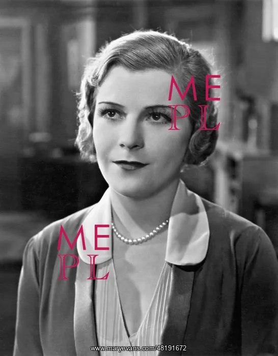 : Renate Mueller : Renate Mueller