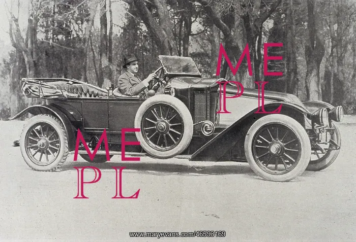 : Renault model of 1914 with 40 horsepower and : Renault model of 1914 with 40 horsepower and