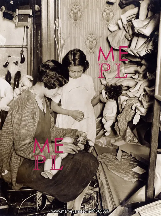 : REPAIRING DOLLS : REPAIRING DOLLS