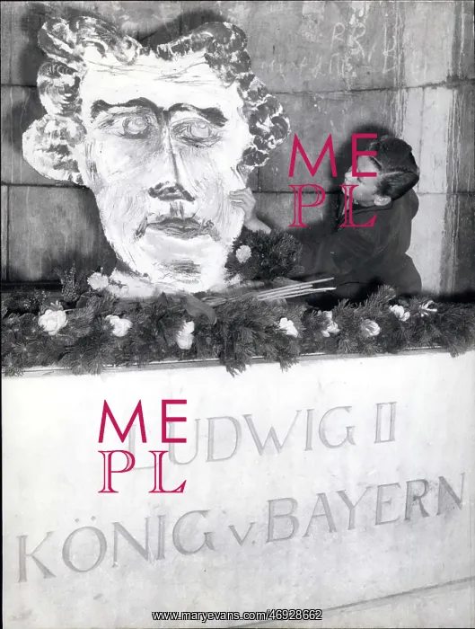 : Replacement head of King Ludwig II of Bavaria : Replacement head of King Ludwig II of Bavaria