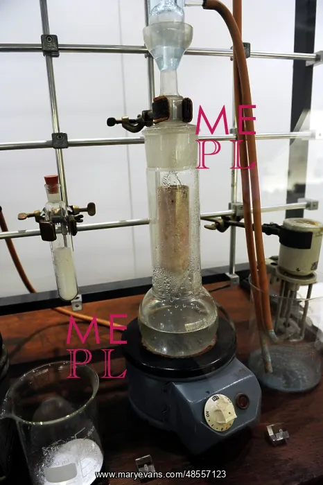 : Replica of the lab worktable of the Italian chemist Giulio N : Replica of the lab worktable of the Italian chemist Giulio N