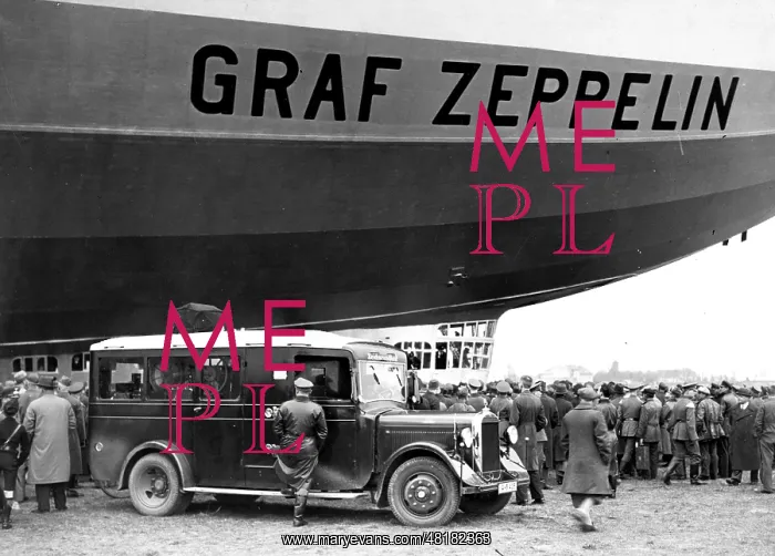 : Reporter car in front of the Graf Zeppelin : Reporter car in front of the Graf Zeppelin
